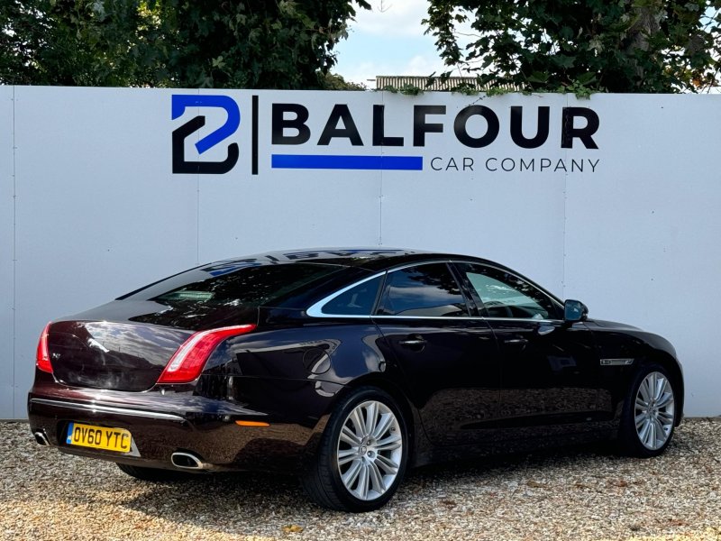 JAGUAR XJ