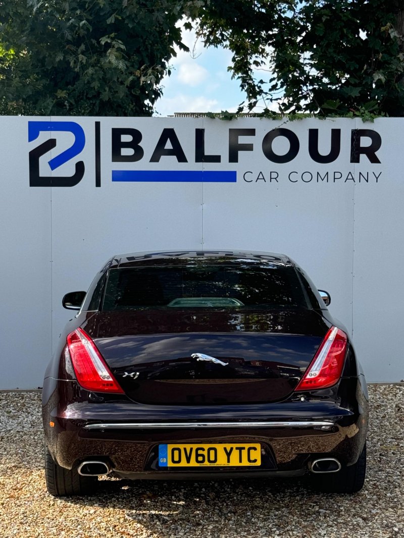 JAGUAR XJ