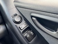 HYUNDAI I800